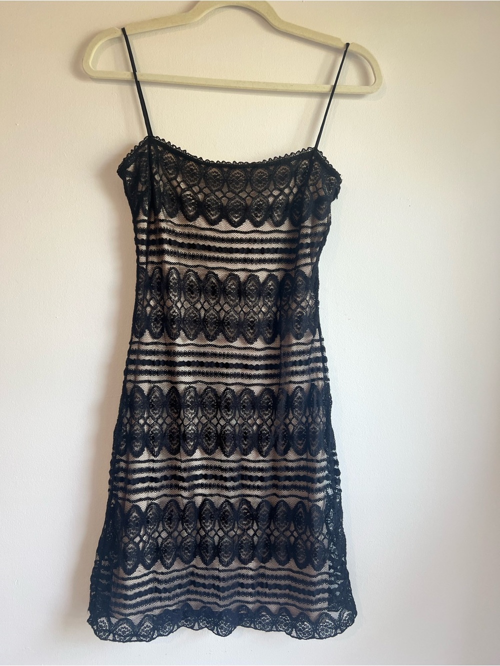 Laundry By Shelli Segal Black Lace Mini Dress with Nude Underlay